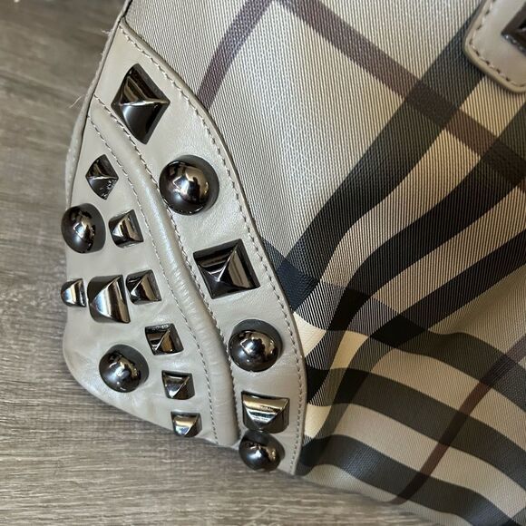 Authentic Burberry Nova Check Studded Tote - Picture 11 of 14